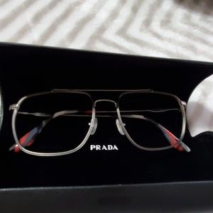 Prada eyes glasses